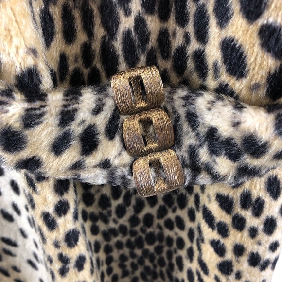 SOLD VTG Faux Fur Cheetah Print Long Coat - Picture 7 of 16